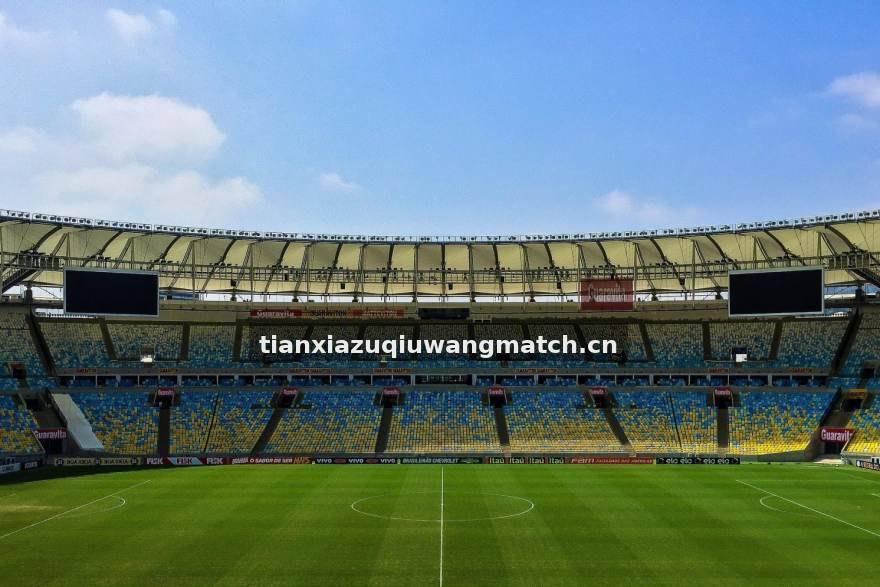 欧冠小组赛阶段观察：高位压迫如何重塑中场秩序